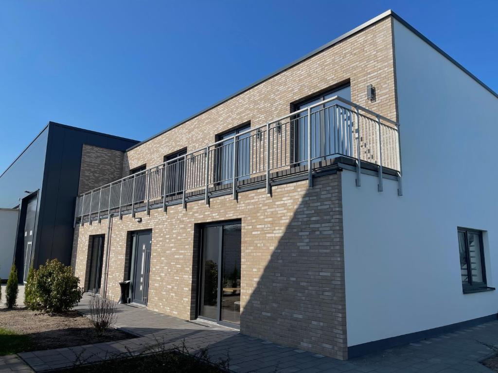 a und b apartment und zimmervermietung banner haus aussen